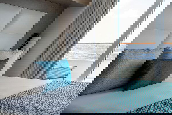 L'Austral Cabin Image