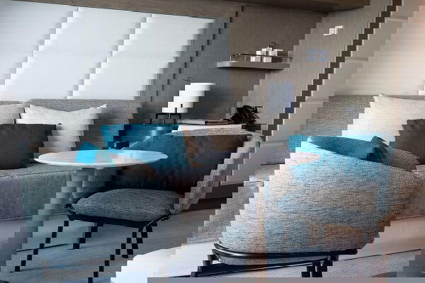 L'Austral Cabin Image