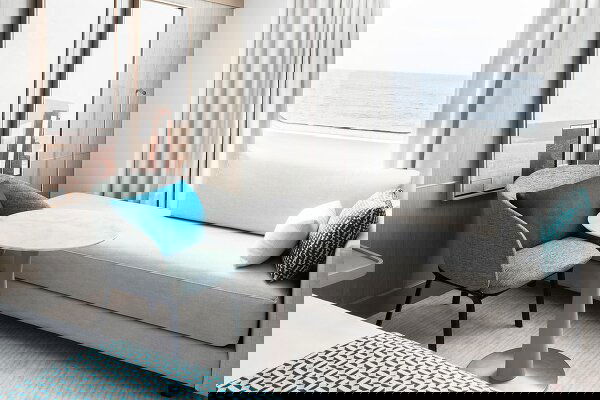 L'Austral Cabin Image