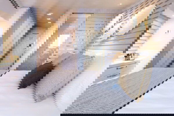 Le Bougainville Cabin Image