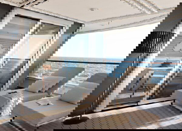 Le Bougainville Cabin Image