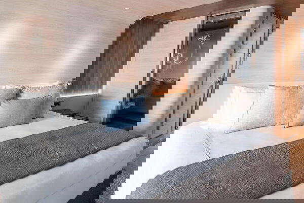 Le Commandant-Charcot Cabin Image