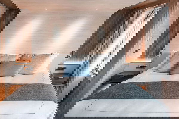 Le Commandant-Charcot Cabin Image