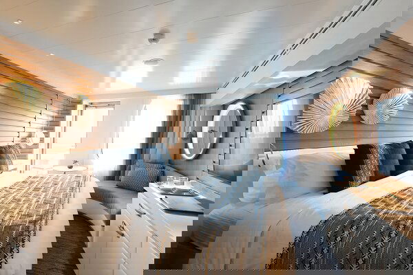 Le Laperouse Cabin Image