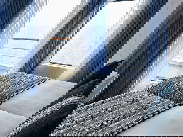 Le Laperouse Cabin Image