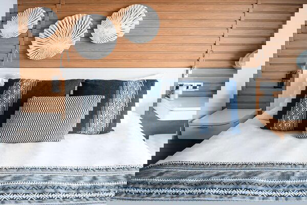 Le Laperouse Cabin Image