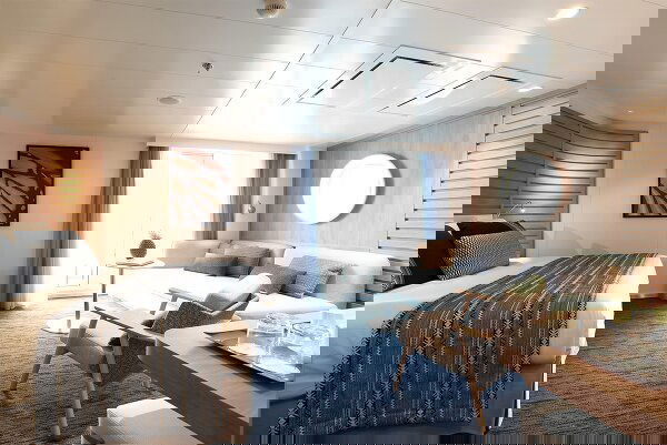 Le Laperouse Cabin Image