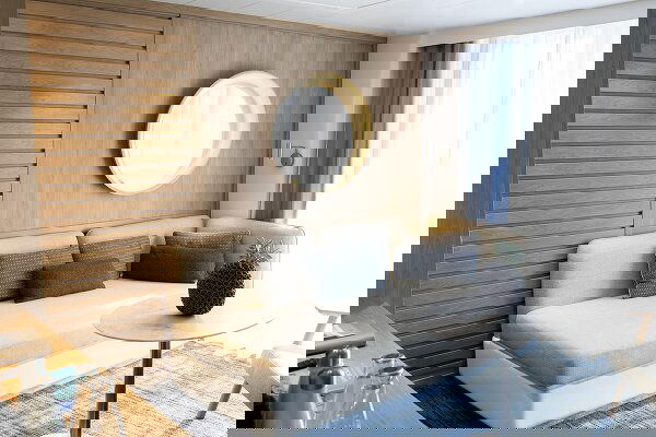 Le Laperouse Cabin Image