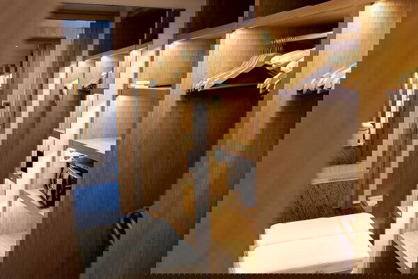 Le Laperouse Cabin Image