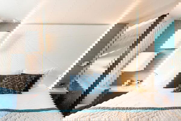 Le Lyrial Cabin Image