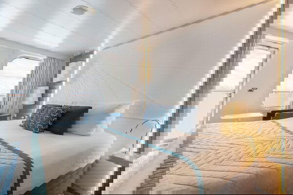 Le Lyrial Cabin Image