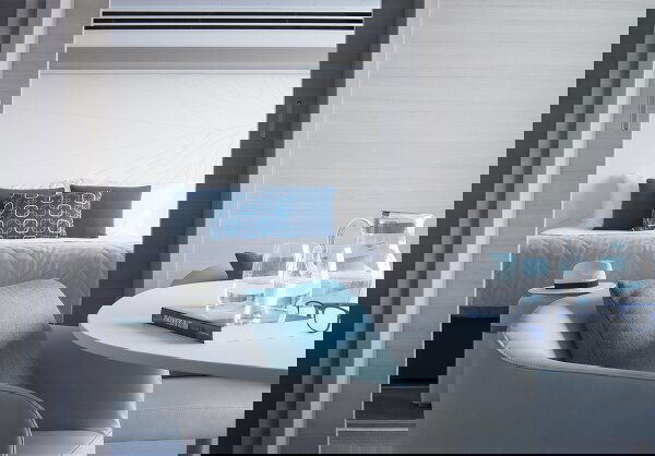 Le Lyrial Cabin Image