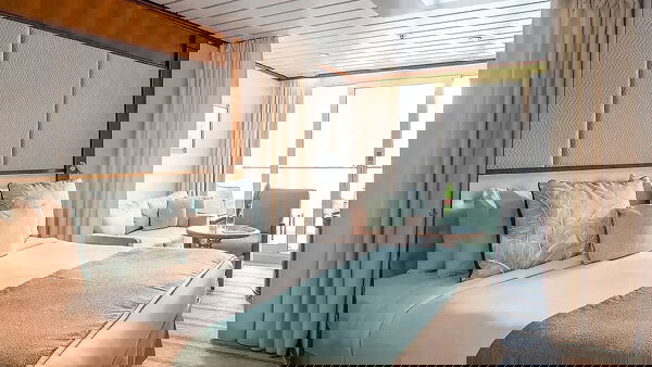 Le Paul Gauguin Cabin Image