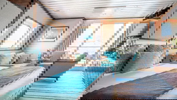 Le Paul Gauguin Cabin Image