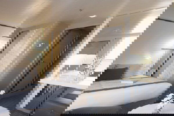 Le Soleal Cabin Image