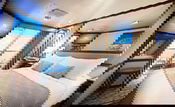 Grand Princess Cabin Image