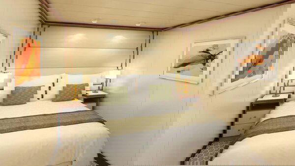 Royal Princess Cabin Image