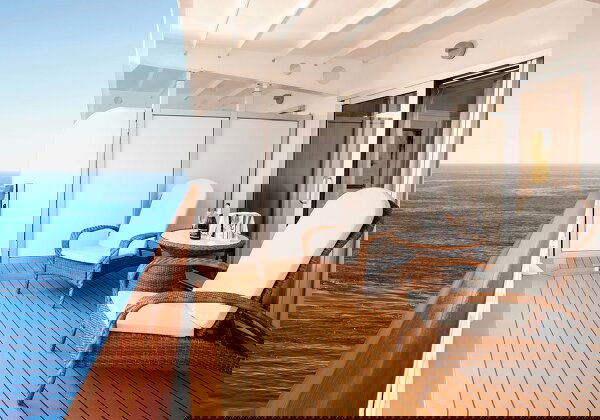 Seven Seas Explorer Cabin Image