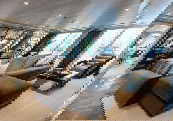 Seven Seas Explorer Cabin Image