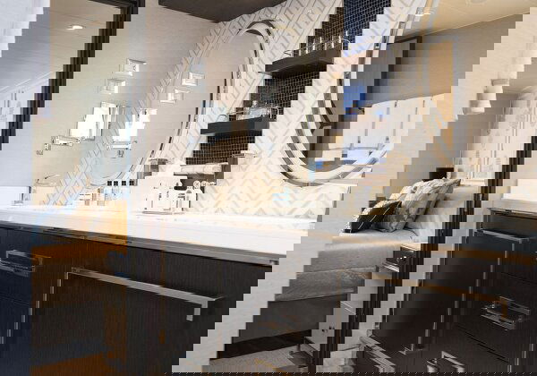 Seven Seas Explorer Cabin Image