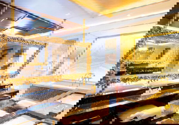 Seven Seas Explorer Cabin Image