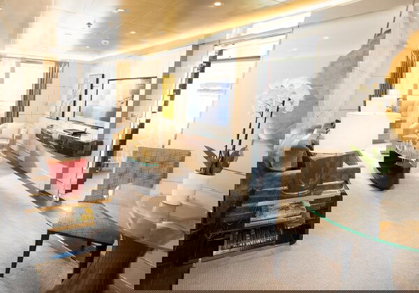 Seven Seas Explorer Cabin Image