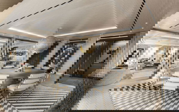 Seven Seas Grandeur Cabin Image