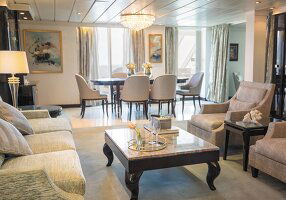 Seven Seas Mariner Signature Suite