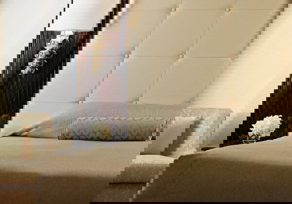 Seven Seas Mariner Cabin Image