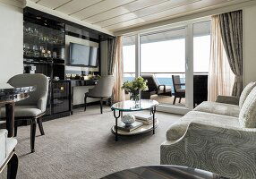 Seven Seas Mariner Horizon View Suite