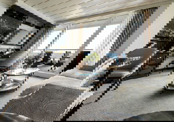 Seven Seas Mariner Cabin Image