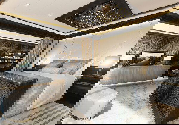 Seven Seas Splendor Cabin Image