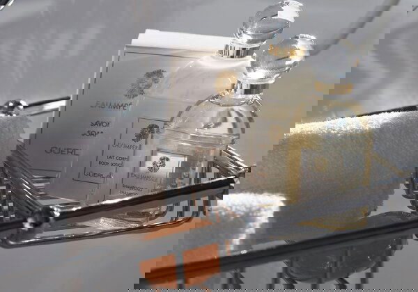 Seven Seas Voyager Cabin Image