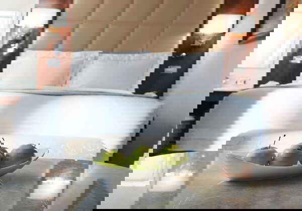 Seven Seas Voyager Cabin Image