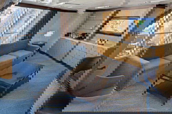 Allure of the Seas Cabin Image