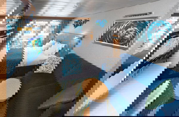 Allure of the Seas Cabin Image