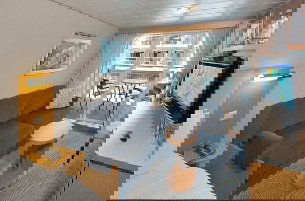 Allure of the Seas Cabin Image