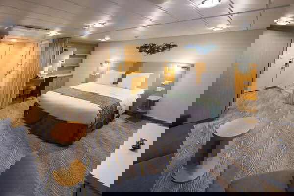 Allure of the Seas Cabin Image