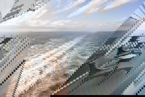 Allure of the Seas Cabin Image