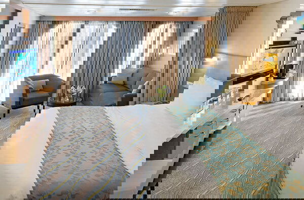 Allure of the Seas Cabin Image