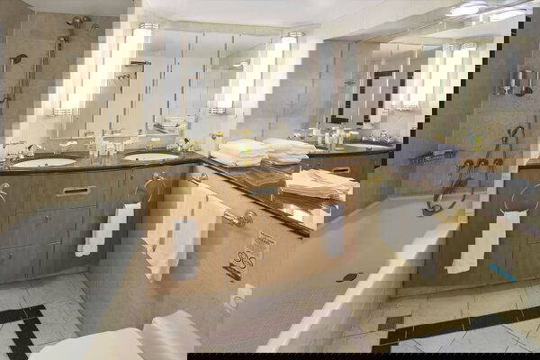 Brilliance of the Seas Cabin Image