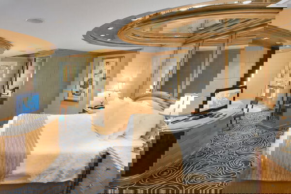 Enchantment of the Seas Cabin Image