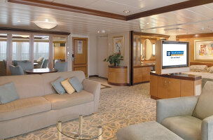 Explorer of the Seas Owner's Suite - 1 Bedroom