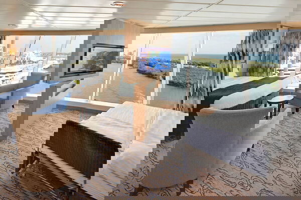 Freedom of the Seas Cabin Image