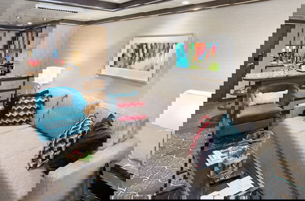 Harmony of the Seas Cabin Image