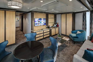 Harmony of the Seas Spacious AquaTheater Suite