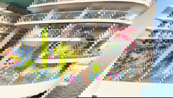 Icon Of The Seas Cabin Image