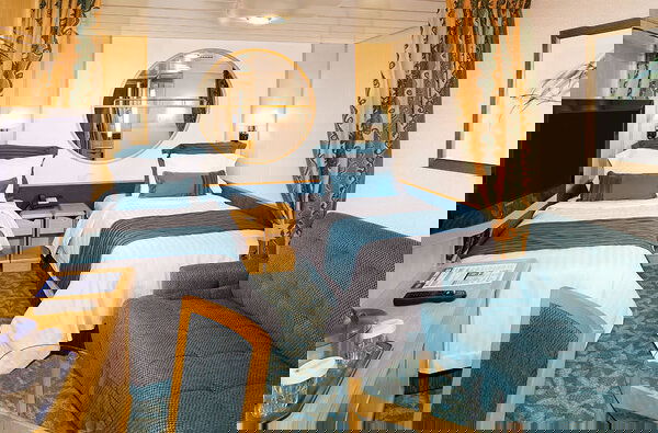 Independence of the Seas Cabin Image