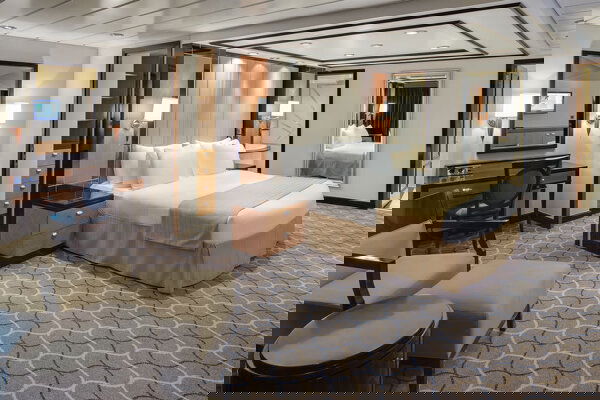 Independence of the Seas Cabin Image