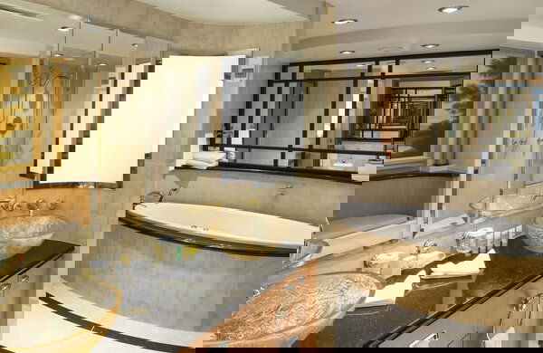 Independence of the Seas Cabin Image